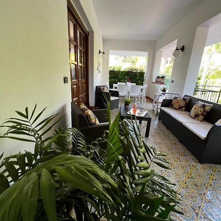 Villa Fugari Mondello Palermo Eksteriør billede