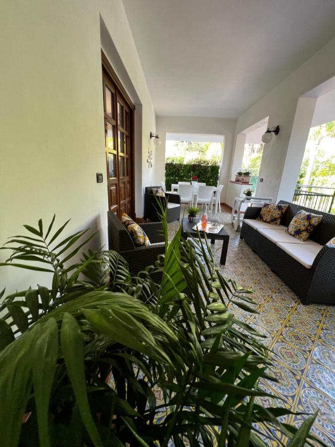 Villa Fugari Mondello Palermo Eksteriør billede